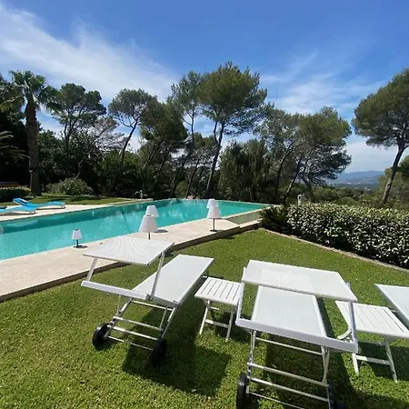 La Datcha Villa